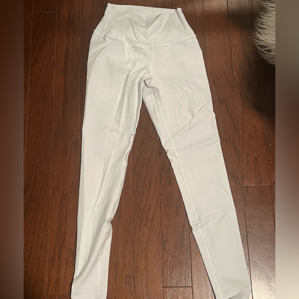 White Alo leggings